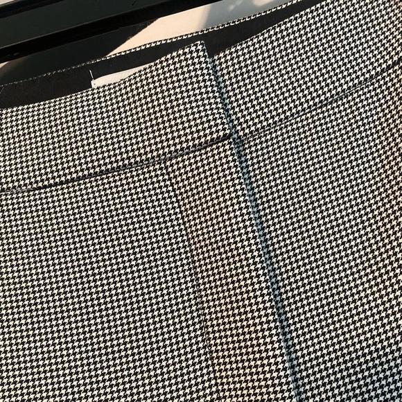 Babaton Numero Pant - Picture 10 of 12